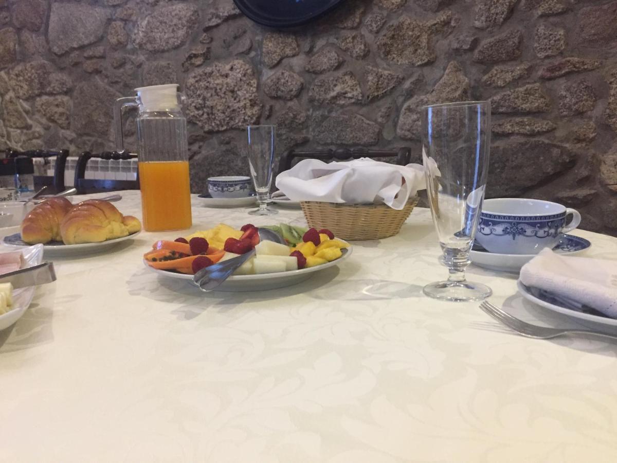 Casa Do Nato -Turismo Rural Виана-ду-Каштелу Экстерьер фото
