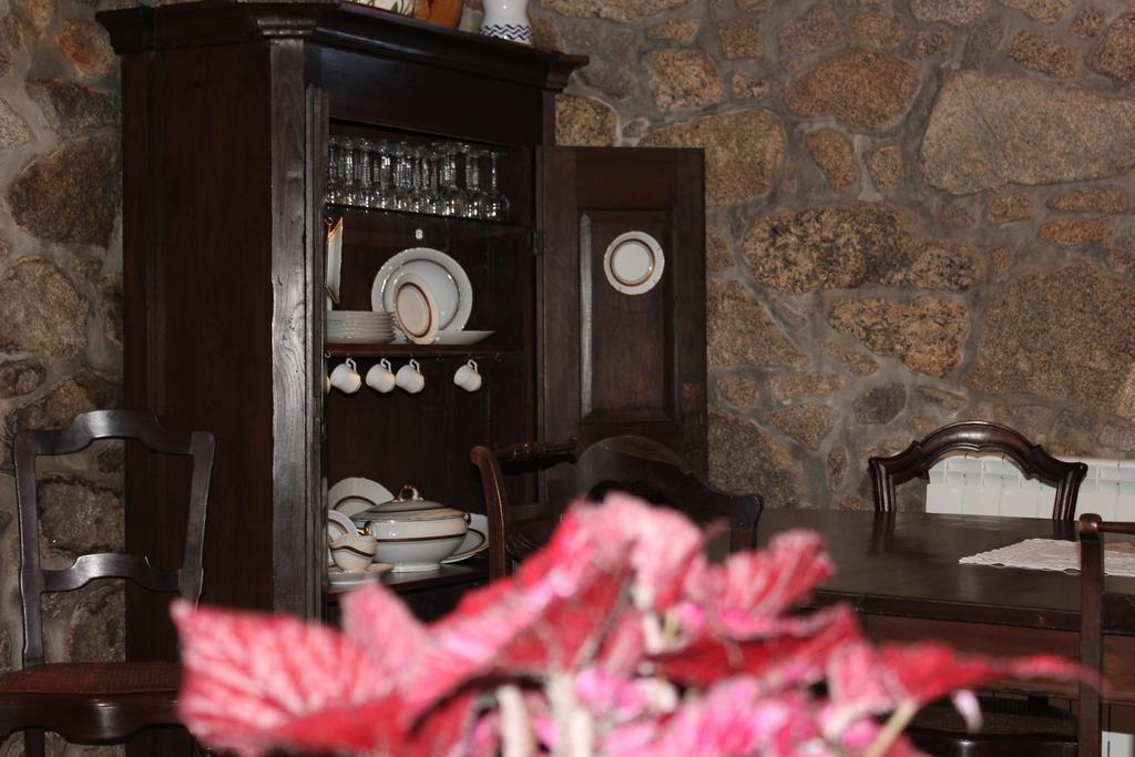 Casa Do Nato -Turismo Rural Виана-ду-Каштелу Экстерьер фото