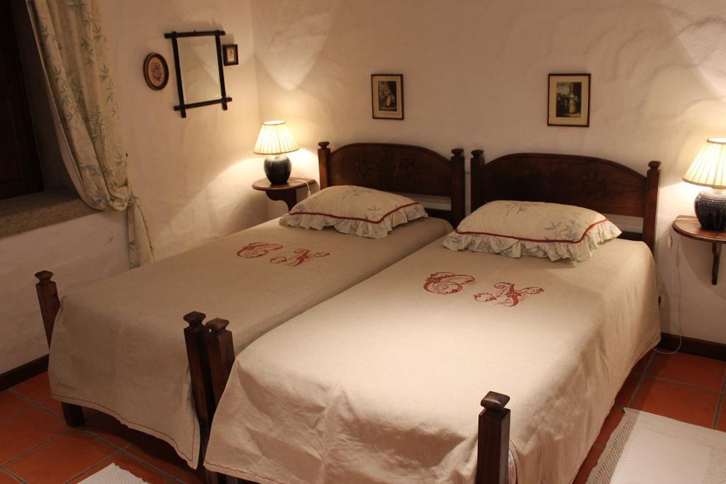 Casa Do Nato -Turismo Rural Виана-ду-Каштелу Номер фото